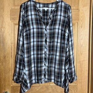 J. Jill Lightweight Black Gray Plaid Long Sleeve Button Down Shirt Sharkbite Hem